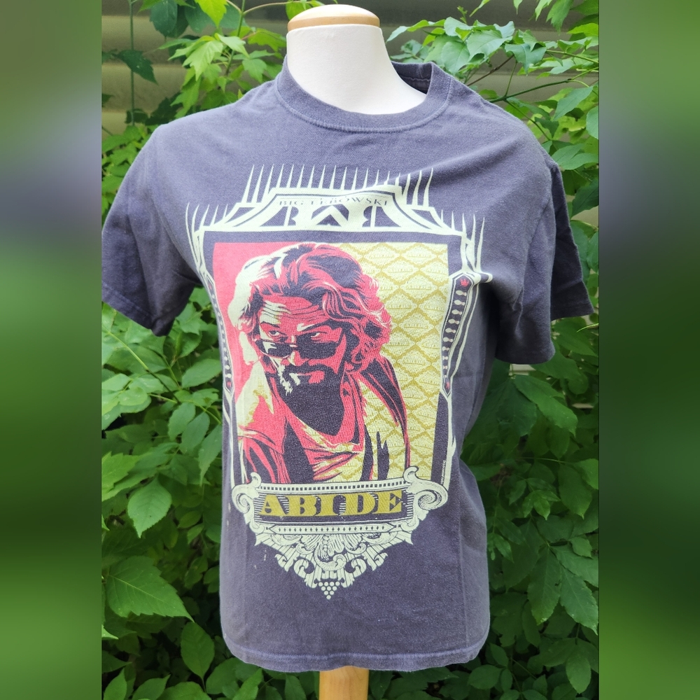 Big Labowski 90s Movie‎ Tee Size Small/medium